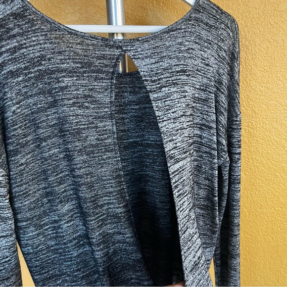 Rag & Bone / Jean Heather Gray Comfy Top w/ open back - Picture 5 of 12